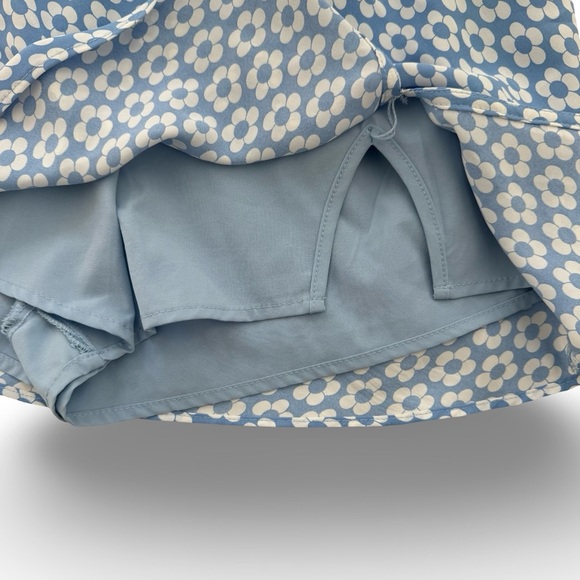 Cotton Candy LA Floral Blue Skirt size S - Picture 2 of 9